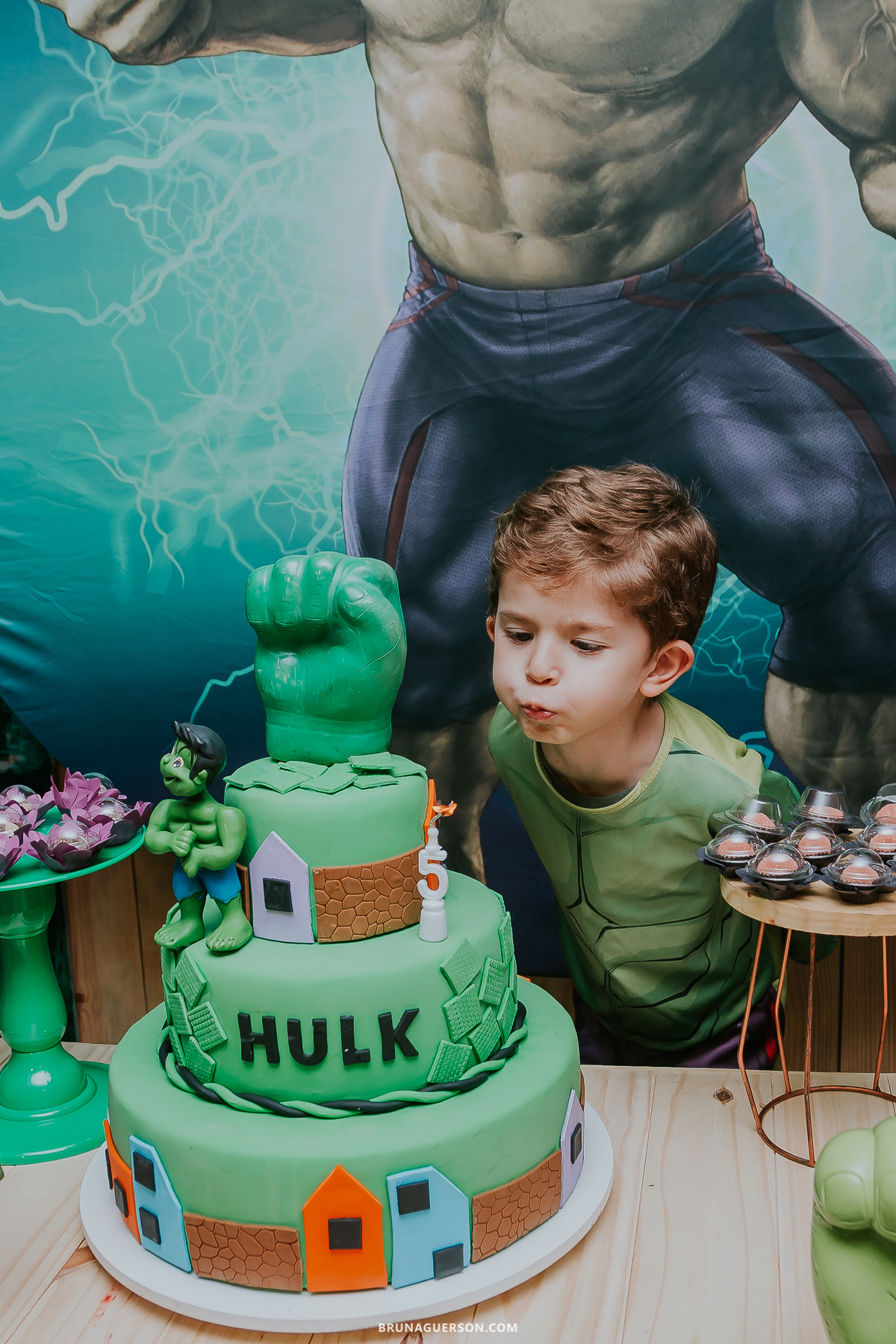 fotografia festa infantil casa de festas uni uni te Rio de Janeiro barra da tijuca lucas 5 anos hulk