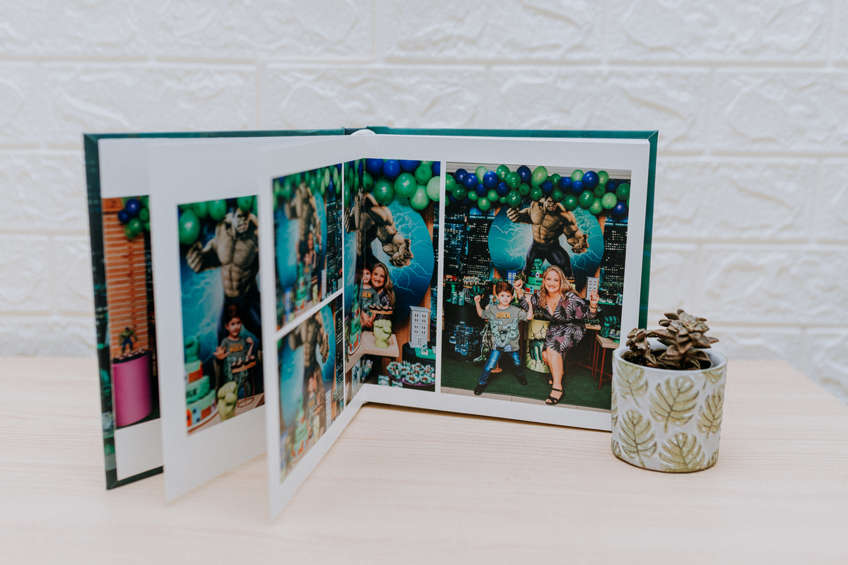 fotografia familia fotografa festa infantil album fotográfico personalizado design tema Hulk lucas 5 anos 