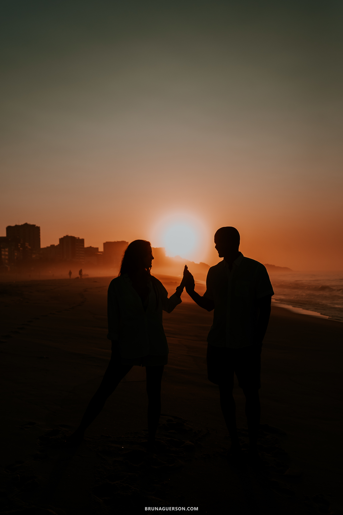 ensaio casal Rio de Janeiro praia Leblon amanhecer rj bruna guerson externo 