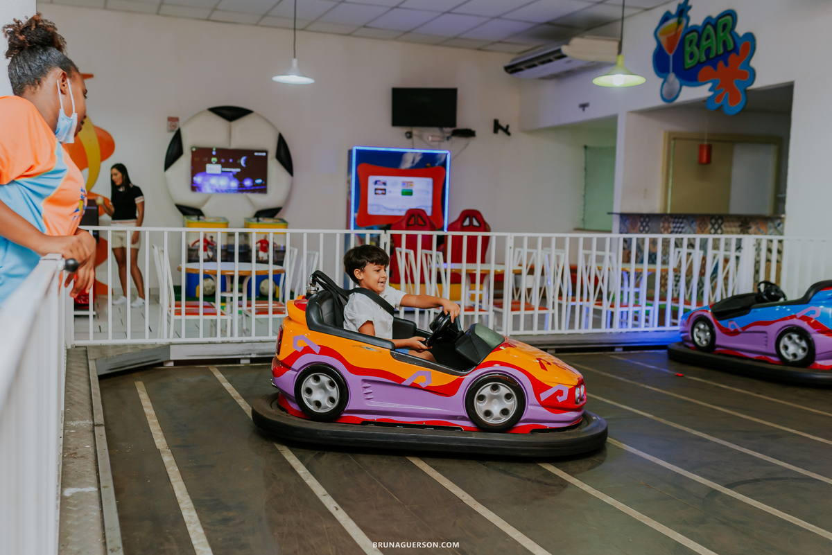 fotografia festa infantil casa de festas uau kids jacarapagua Rio de Janeiro rj fotografa 
