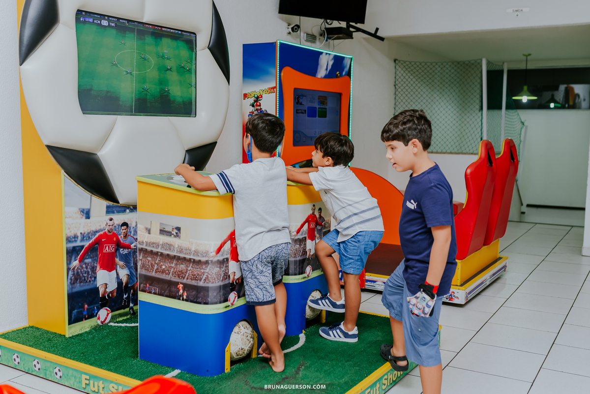 fotografia festa infantil casa de festas uau kids jacarapagua Rio de Janeiro rj fotografa 