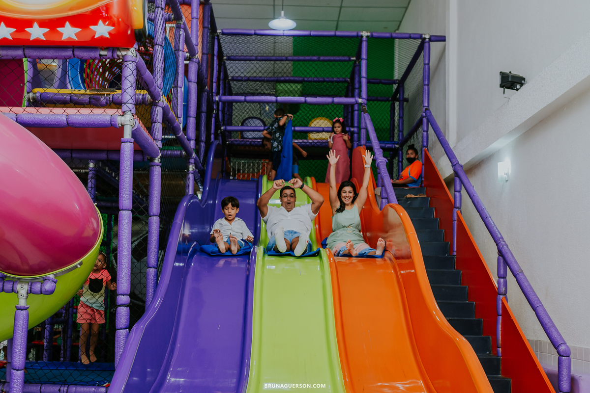 fotografia festa infantil casa de festas uau kids jacarapagua Rio de Janeiro rj fotografa 