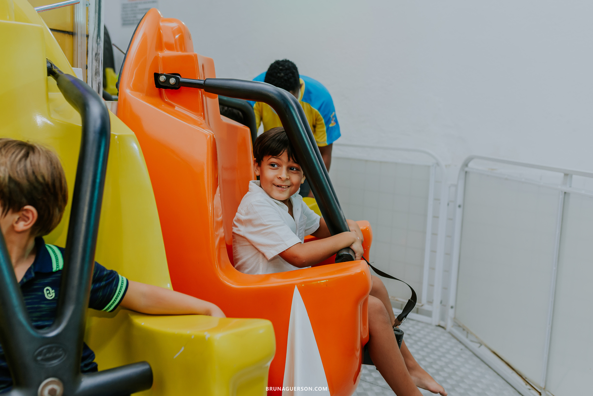 fotografia festa infantil casa de festas uau kids jacarapagua Rio de Janeiro rj fotografa 