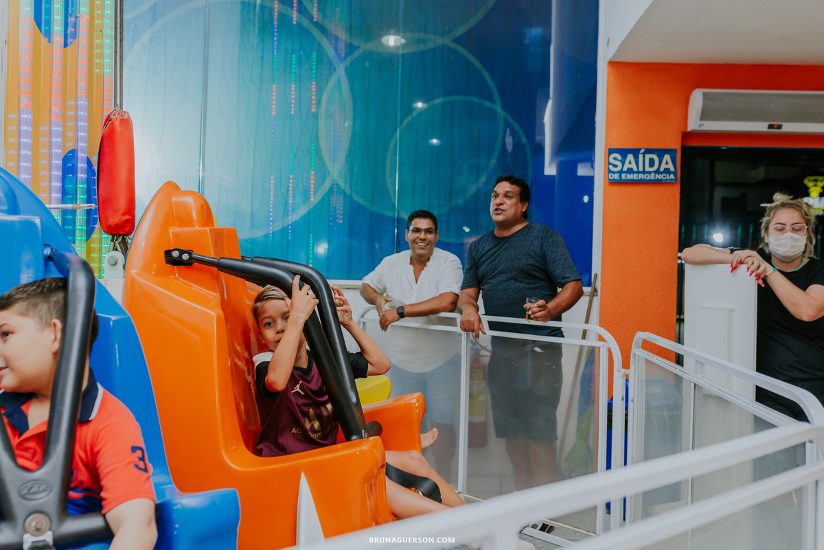 fotografia festa infantil casa de festas uau kids jacarapagua Rio de Janeiro rj fotografa 