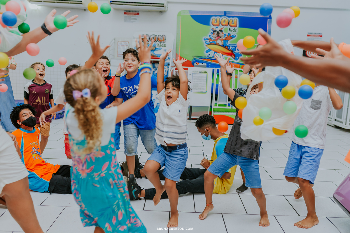 fotografia festa infantil casa de festas uau kids jacarapagua Rio de Janeiro rj fotografa 