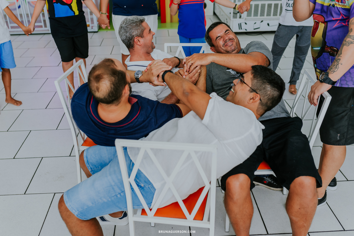 fotografia festa infantil casa de festas uau kids jacarapagua Rio de Janeiro rj fotografa 