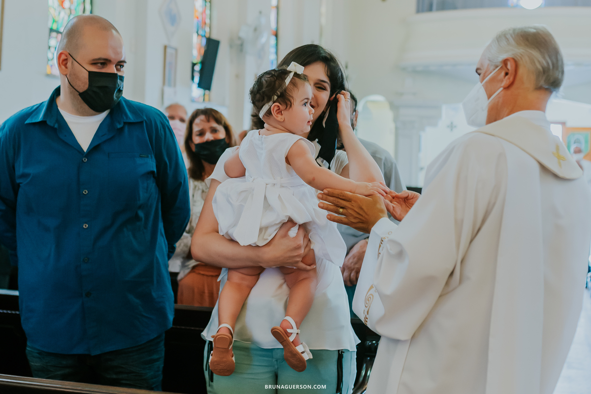 fotografia batizado batismo urca igreja nossa senhora do brasil Rio de Janeiro 