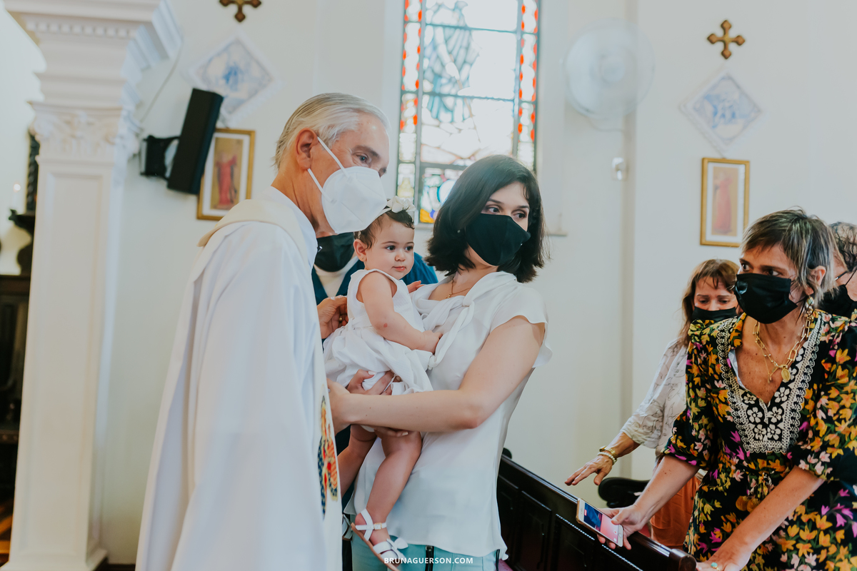 fotografia batizado batismo urca igreja nossa senhora do brasil Rio de Janeiro 