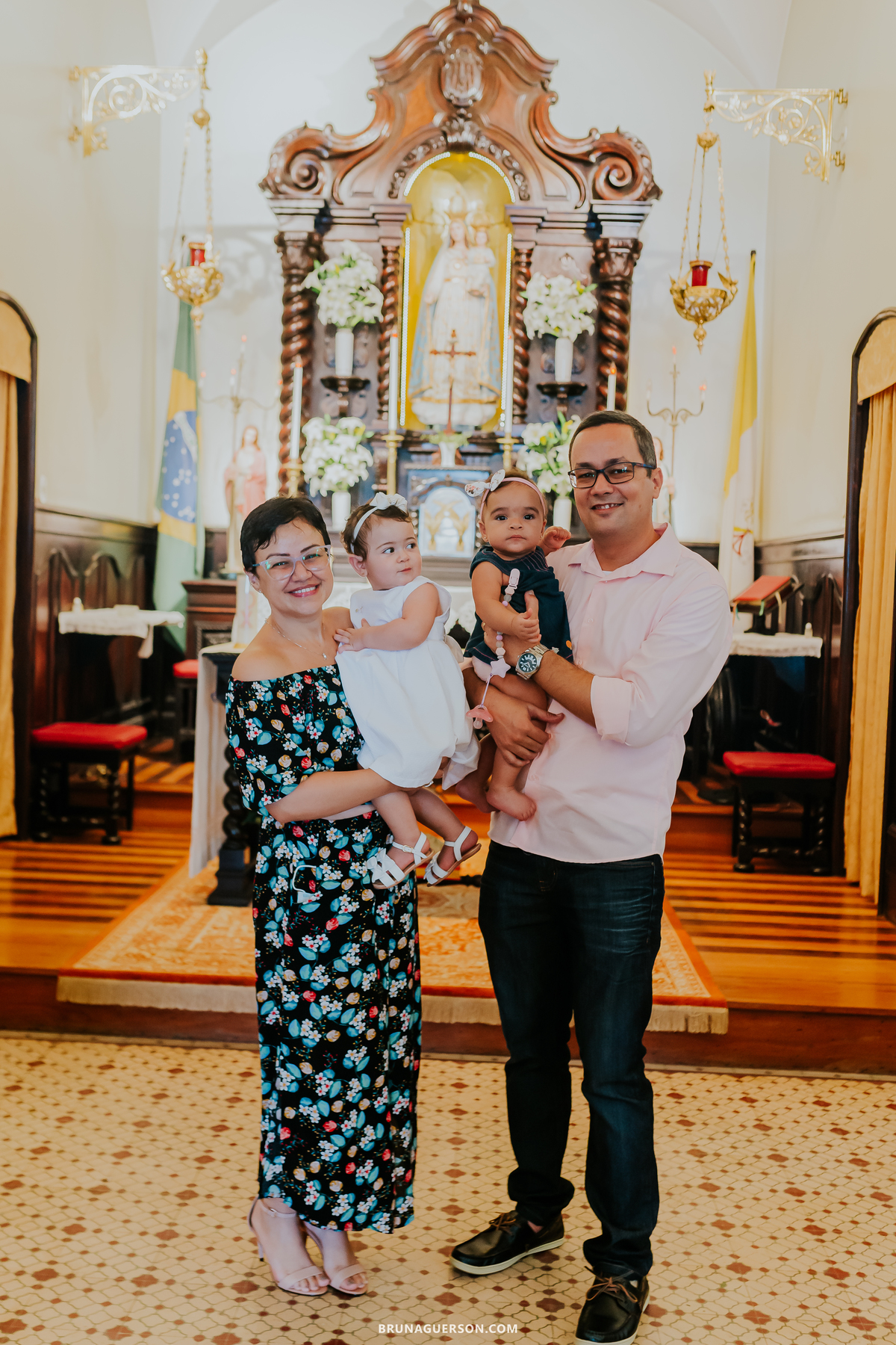 fotografia batizado batismo urca igreja nossa senhora do brasil Rio de Janeiro 