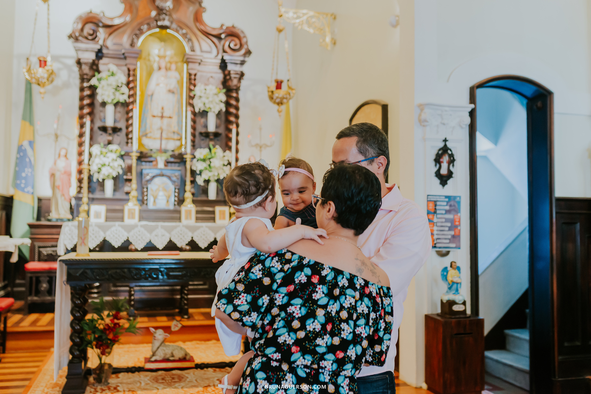 fotografia batizado batismo urca igreja nossa senhora do brasil Rio de Janeiro 