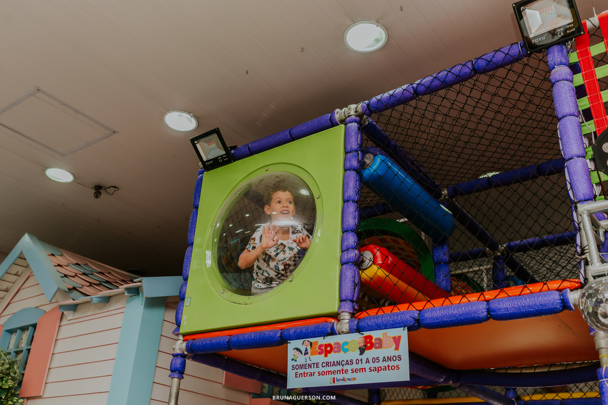 fotografia festa infantil 3 anos Luisa tema serie fundo do mar tijuca Rio de Janeiro fotografa familia