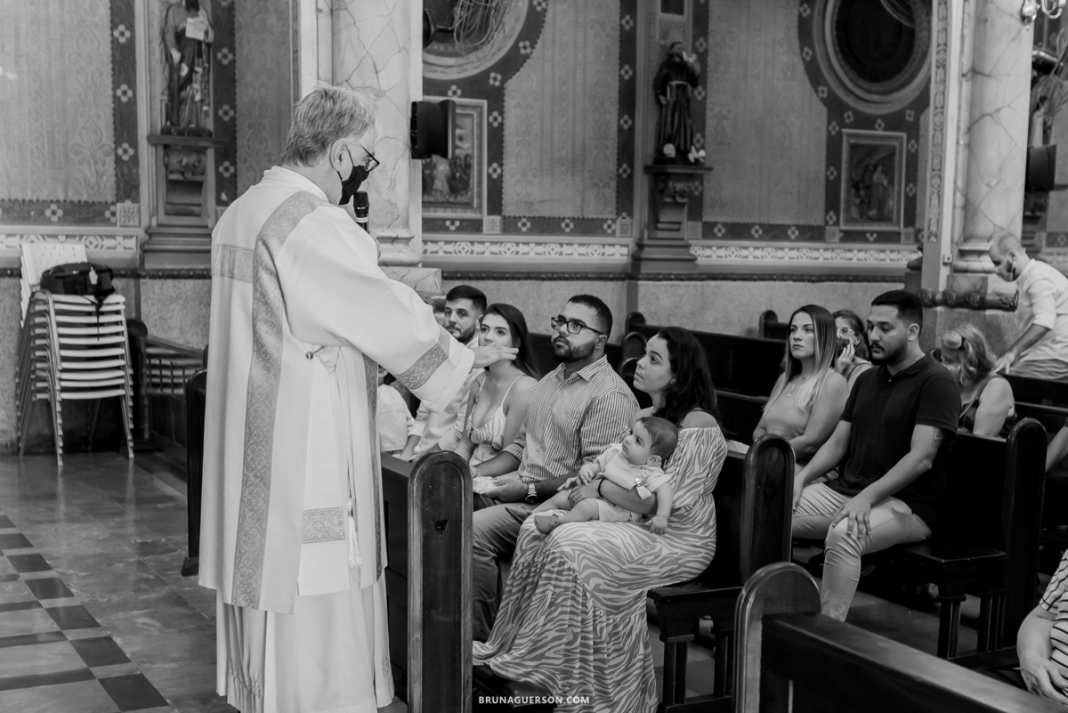 fotografia batizado fotografa batismo paroquia sagrado coração de jesus meier rj bento rio de janeiro