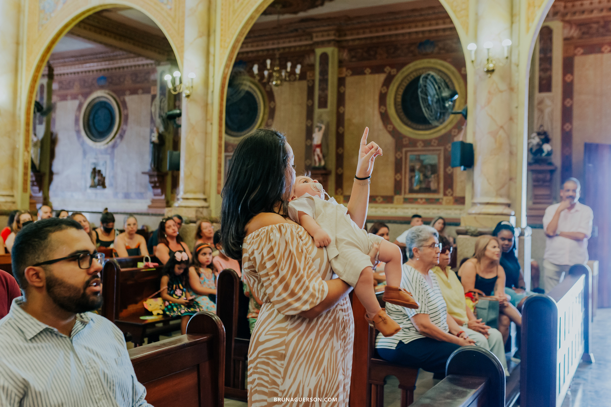 fotografia batizado fotografa batismo paroquia sagrado coração de jesus meier rj bento rio de janeiro