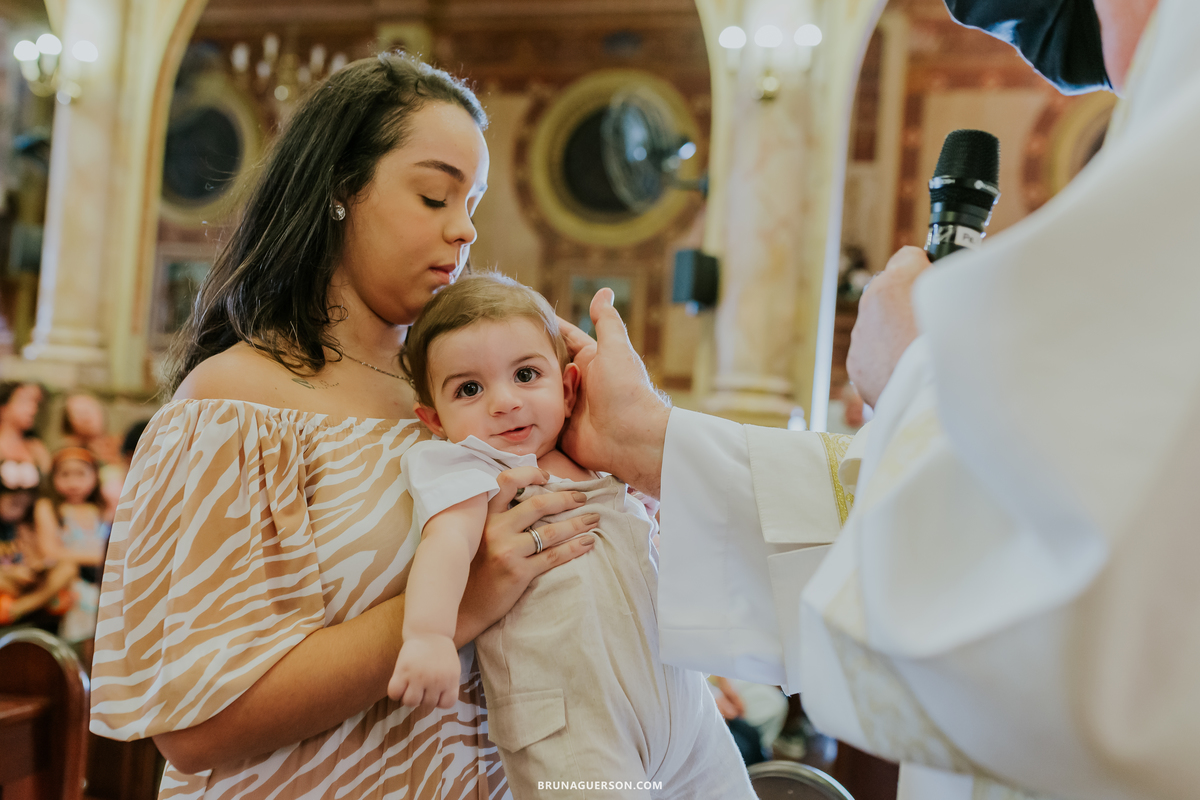 fotografia batizado fotografa batismo paroquia sagrado coração de jesus meier rj bento rio de janeiro