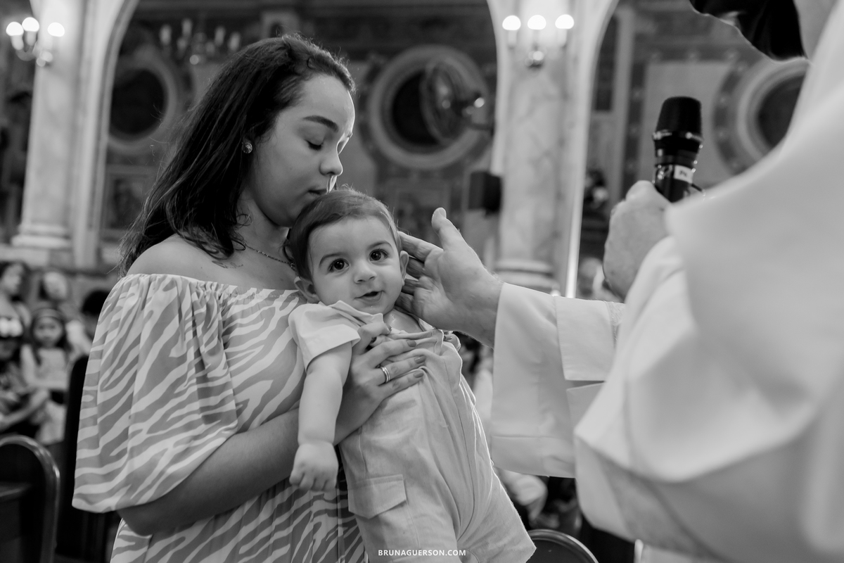fotografia batizado fotografa batismo paroquia sagrado coração de jesus meier rj bento rio de janeiro