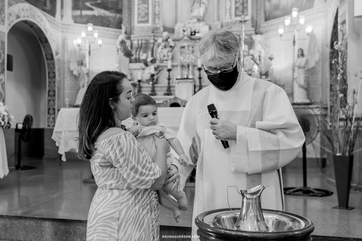 fotografia batizado fotografa batismo paroquia sagrado coração de jesus meier rj bento rio de janeiro