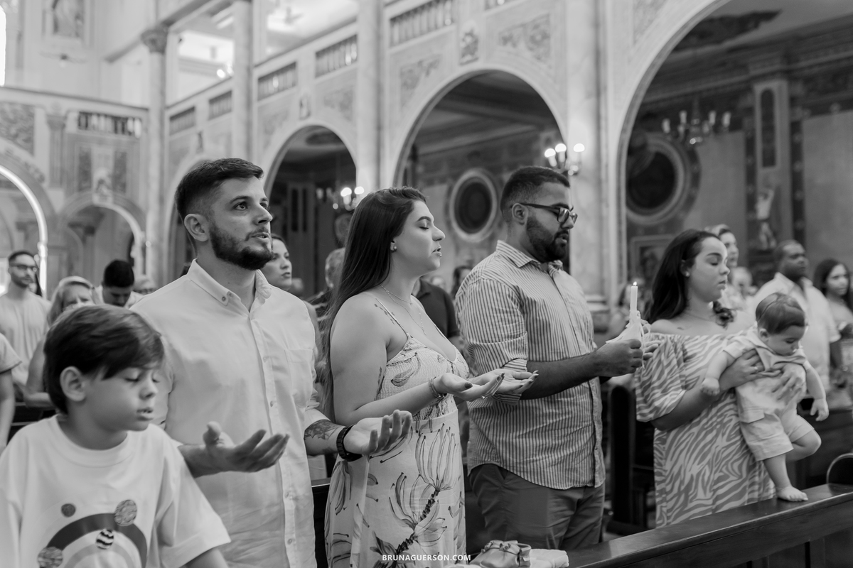 fotografia batizado fotografa batismo paroquia sagrado coração de jesus meier rj bento rio de janeiro