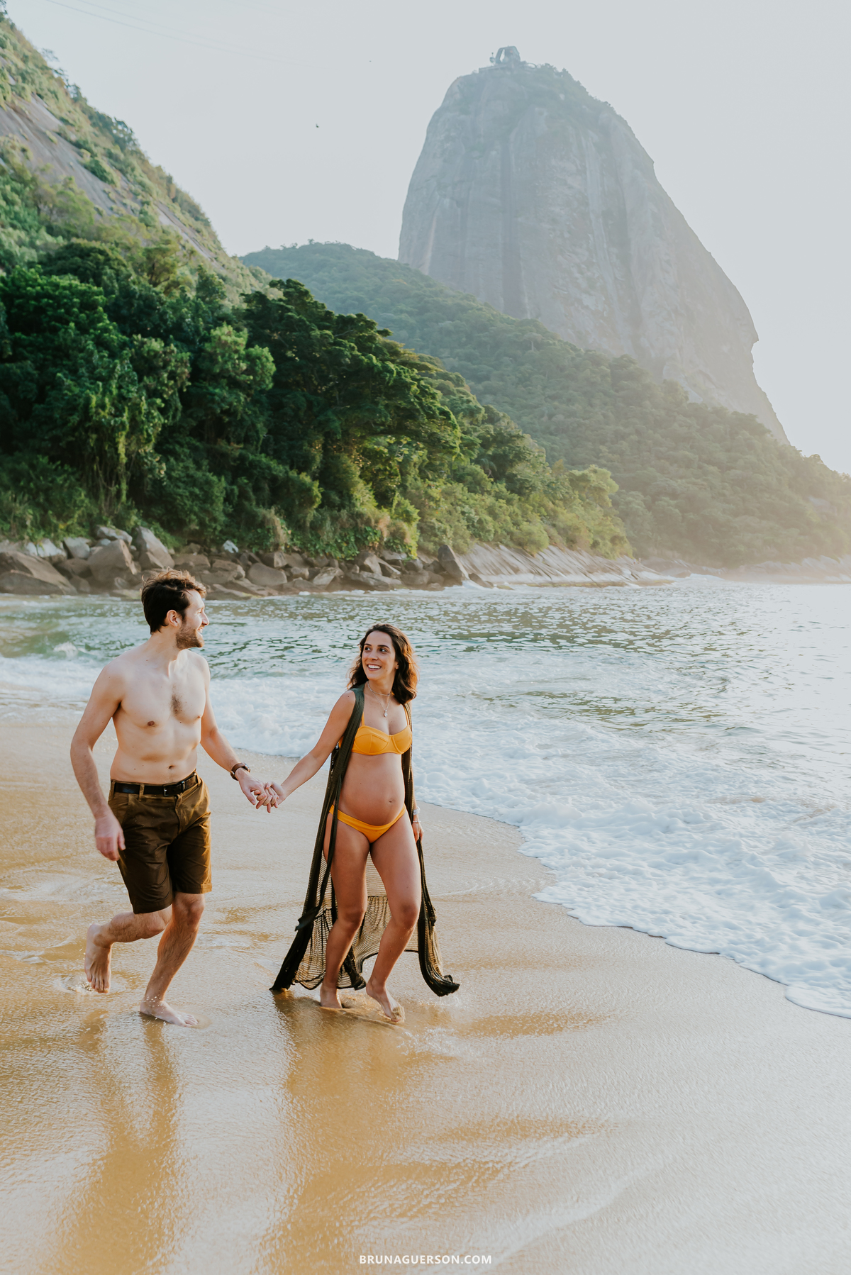 fotografia ensaio gestante praia vermelha urca Rio de Janeiro amanhecer externo 