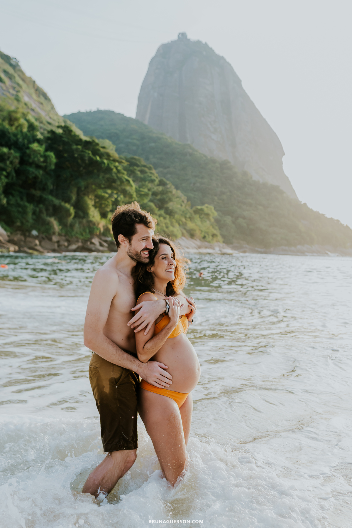 fotografia ensaio gestante praia vermelha urca Rio de Janeiro amanhecer externo 