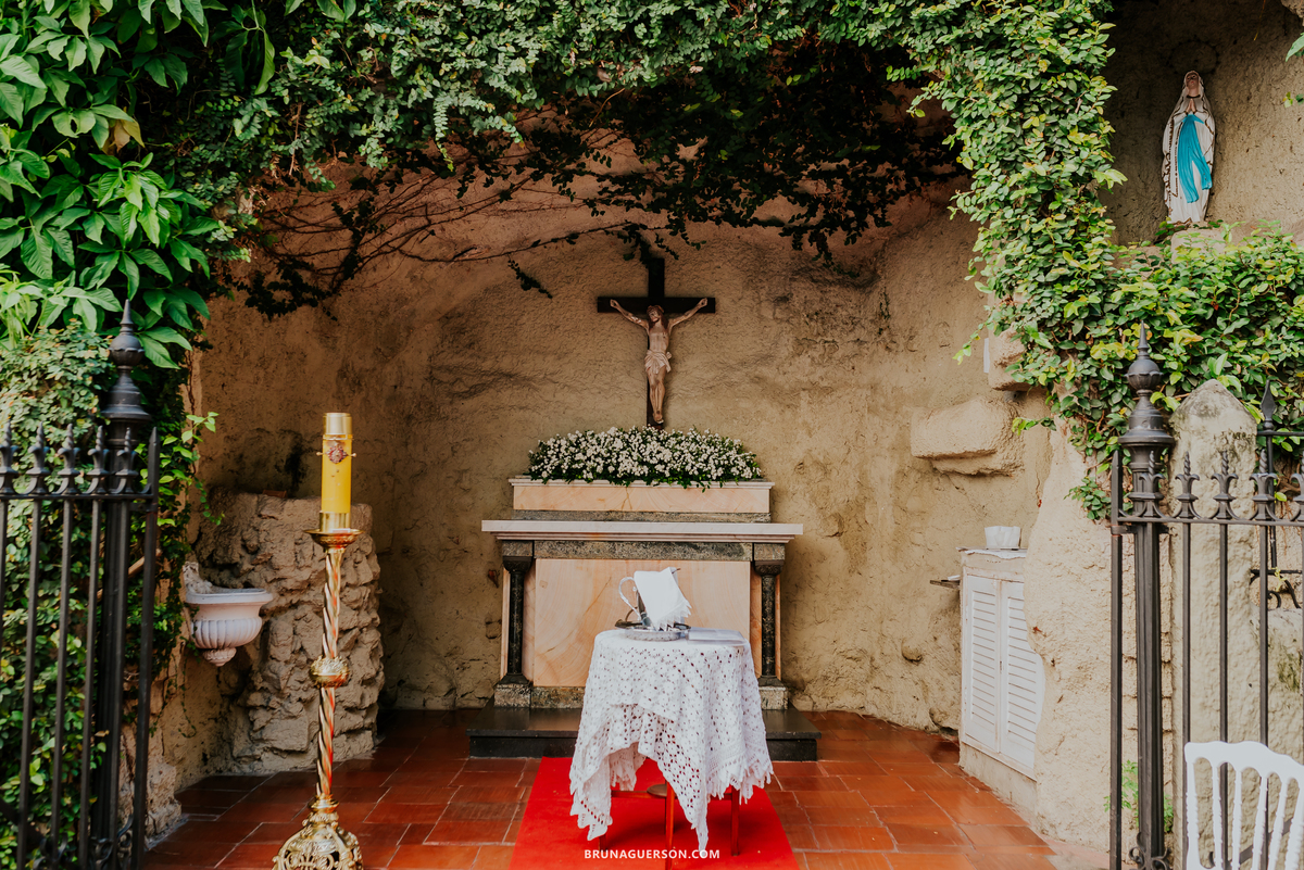 fotografia fotografa familia batizado batismo igreja capuchinhos gruta de lourdes Tijuca Rio de Janeiro 