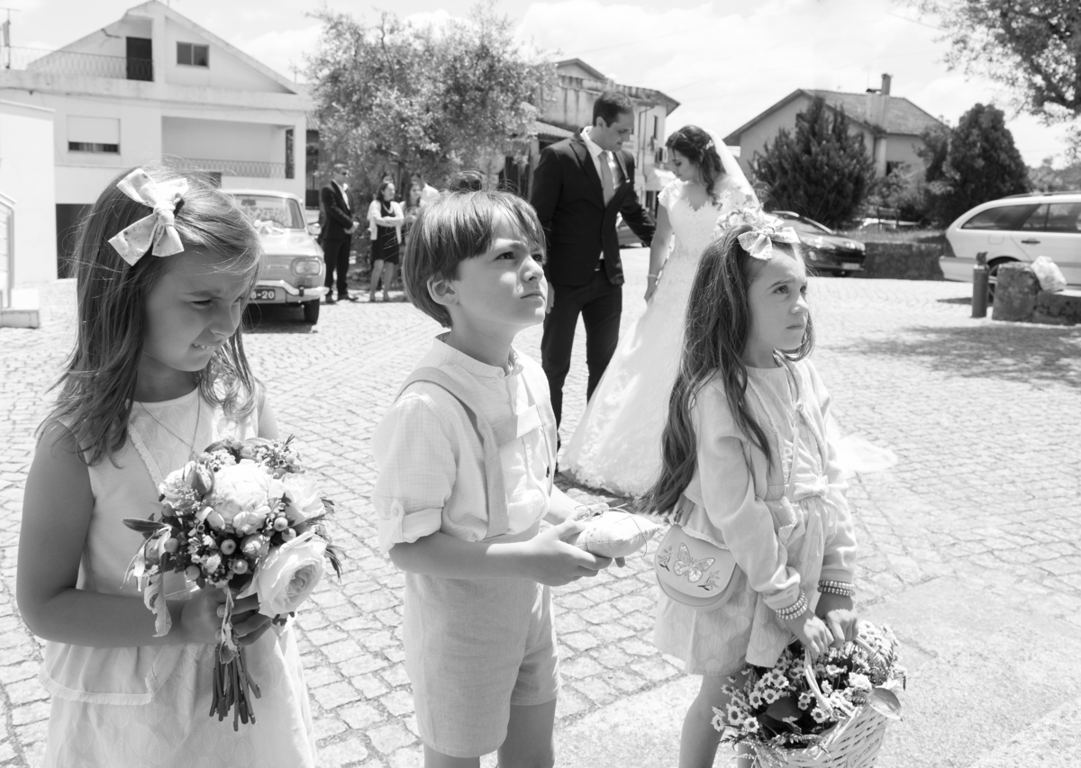 entrada da noiva na igreja