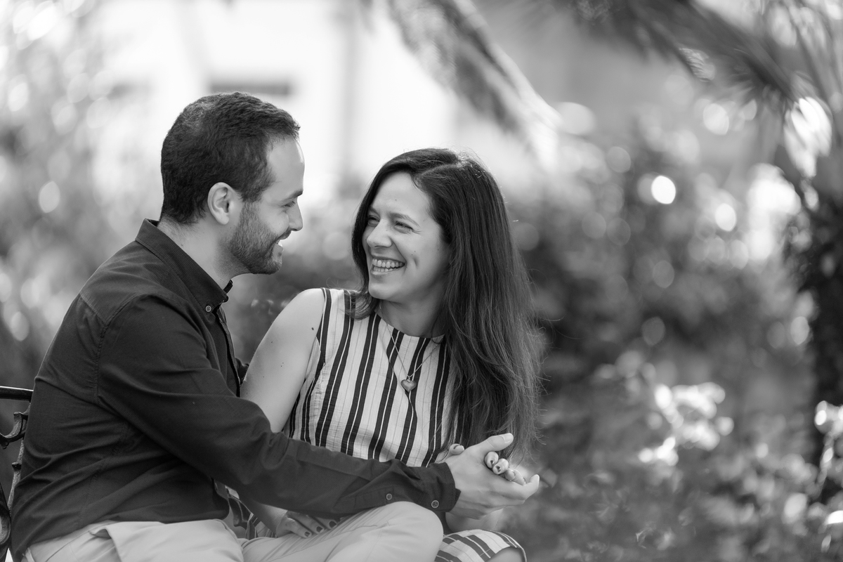 Fotografia de namorados felizes