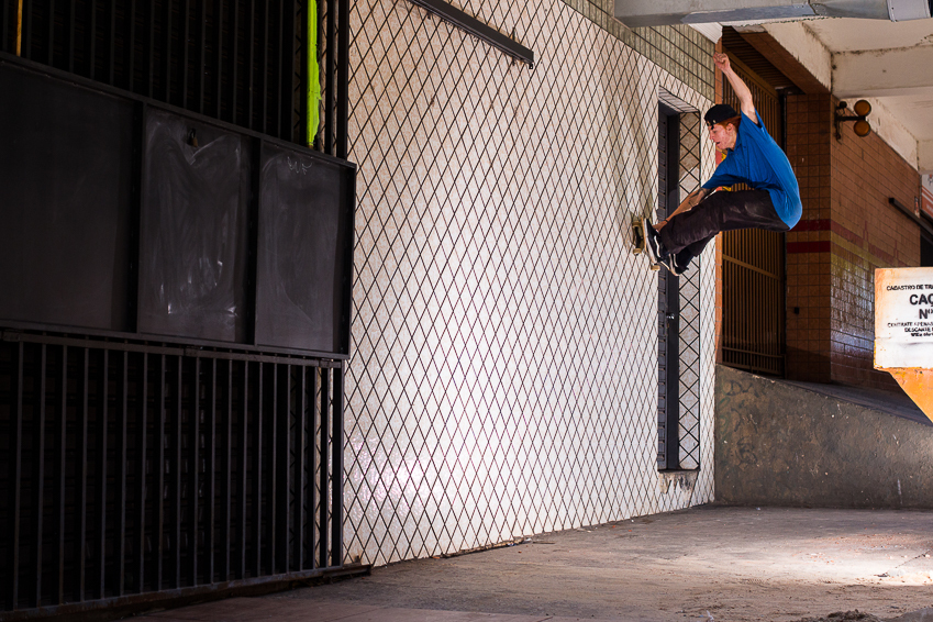 Giovanni Vianna - FS. Wallride Indy Grab