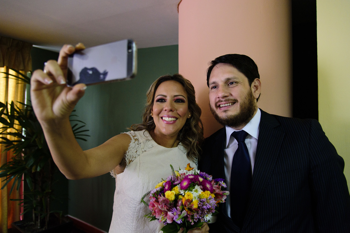 Boda matrimonio wedding novia novias novios previa maquillaje makeup preparativos feliz amor love  vestido zapatos dress fotografa fotografa de bodas peru argentina photographer bride husband baile primer baile dance pary fiesta  sesión fotos amigos 