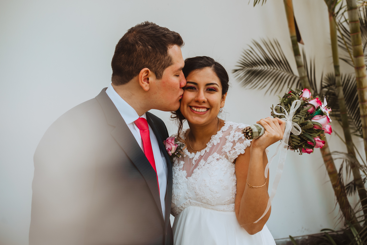 Boda matrimonio wedding novia novias novios previa maquillaje makeup preparativos feliz amor love  vestido zapatos dress fotografa fotografa de bodas peru argentina photographer bride husband baile primer baile dance pary fiesta  sesión fotos amigos 