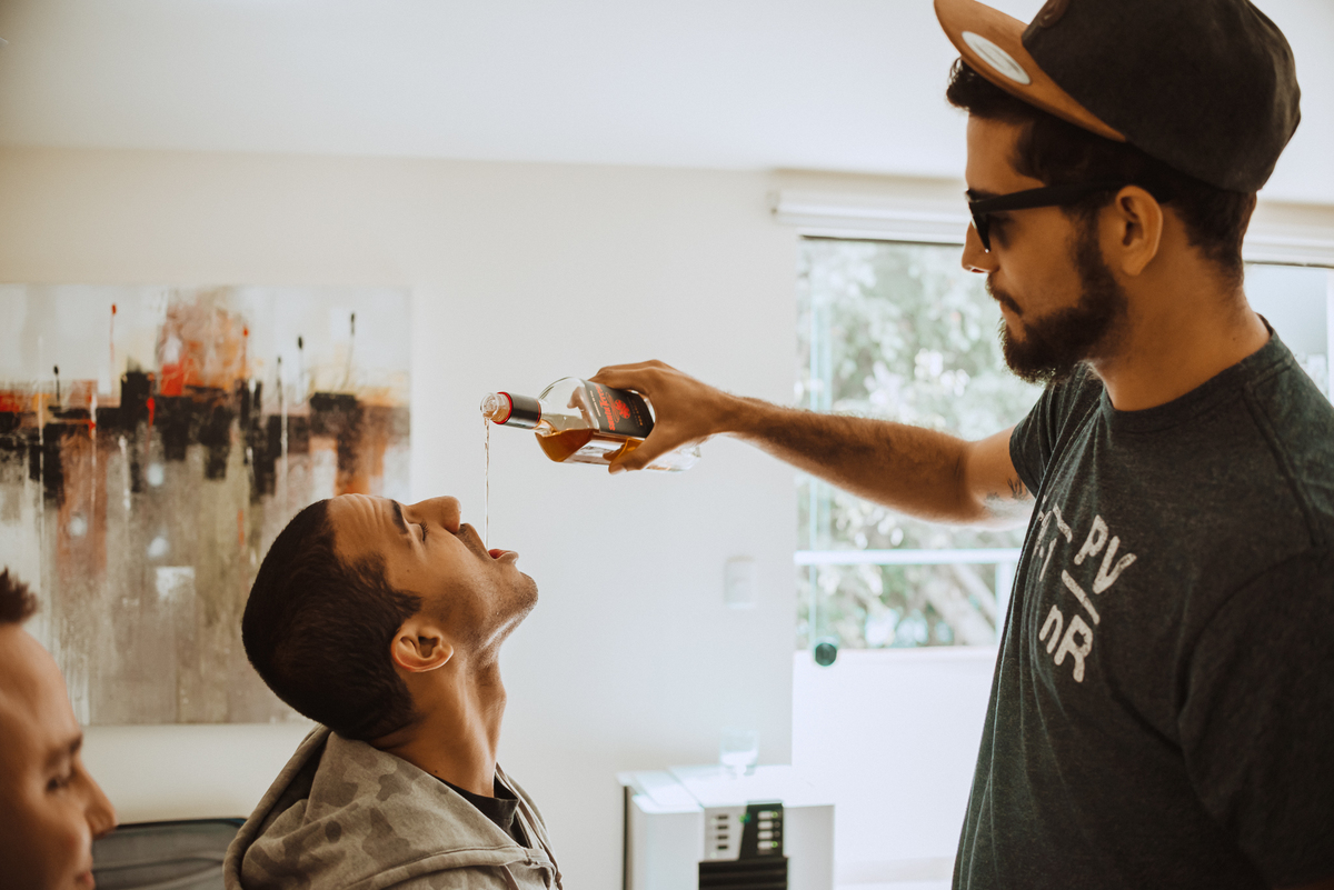 Boda matrimonio wedding novia novias novios previa maquillaje makeup preparativos feliz amor love ellos vestido zapatos dress fotografa fotografa de bodas peru argentina photographer bride husband baile primer baile dance pary fiesta gettindressed sesión 