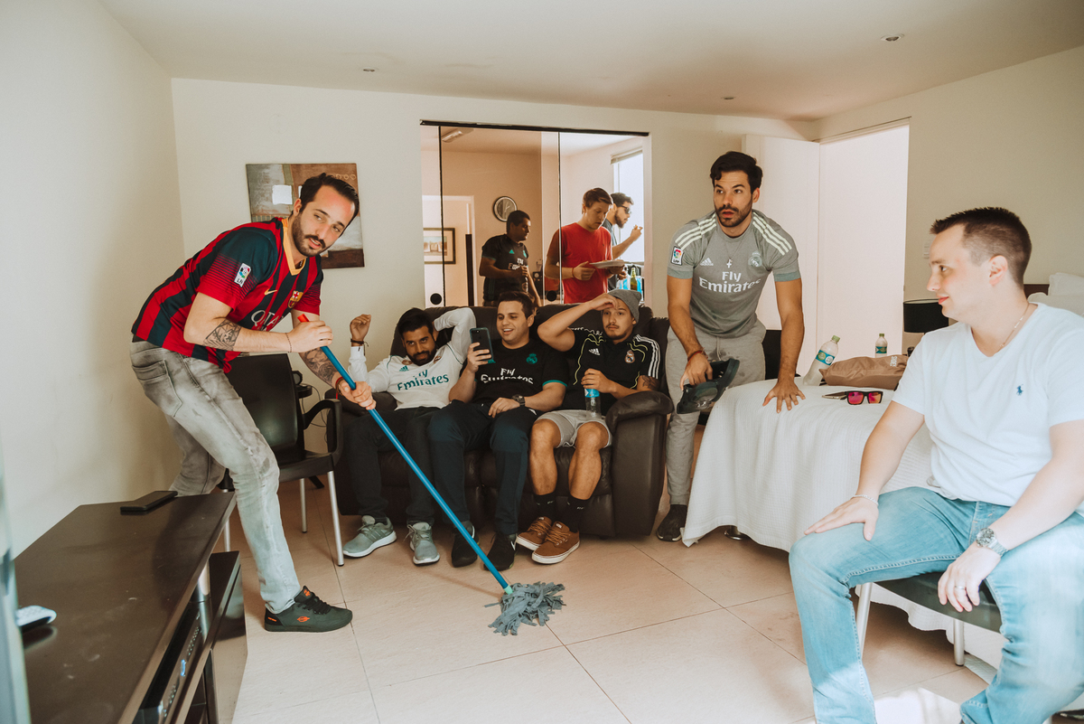 amigos novio boda previa friends
