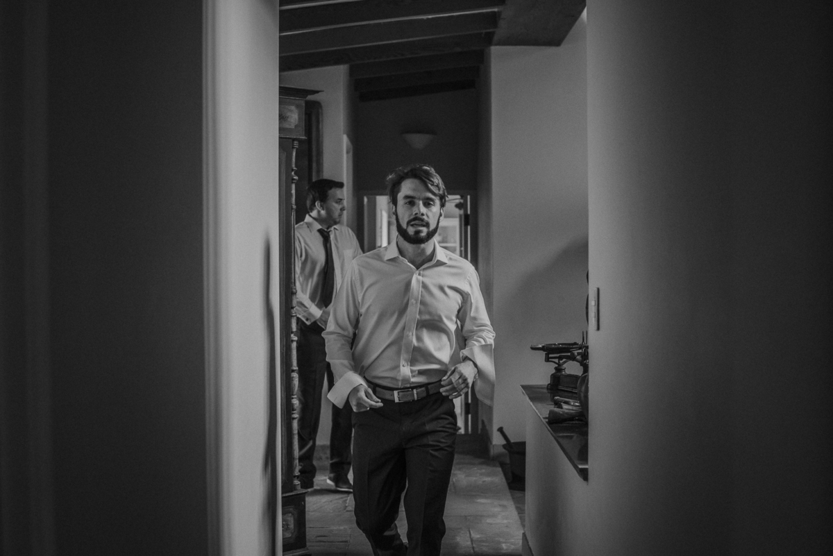 Boda matrimonio wedding novia novias novios previa maquillaje makeup preparativos feliz amor love  vestido zapatos dress fotografa fotografa de bodas peru argentina photographer bride husband alejandra ramos dance pary fiesta  sesión fotos amigos negro