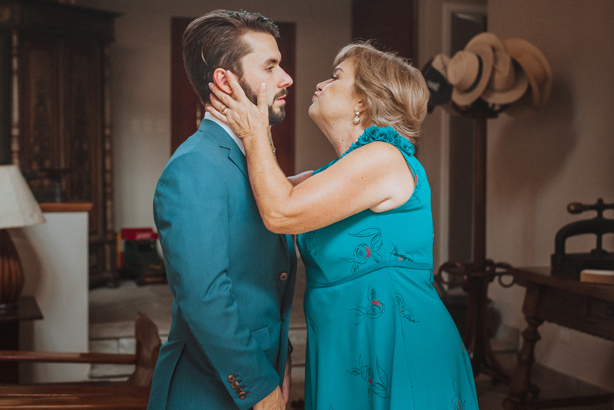 Boda matrimonio wedding novia novias novios previa maquillaje makeup preparativos feliz amor love  vestido zapatos dress fotografa fotografa de bodas peru argentina photographer bride husband baile primer baile dance pary fiesta  sesión fotos amigos 