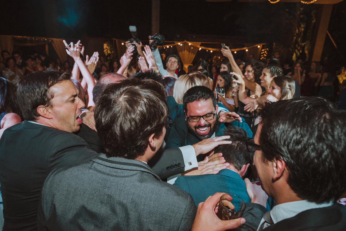 Boda matrimonio wedding novia novias novios previa maquillaje makeup preparativos feliz amor love  vestido zapatos dress fotografa fotografa de bodas peru argentina photographer bride husband baile primer baile dance pary fiesta  sesión fotos amigos 