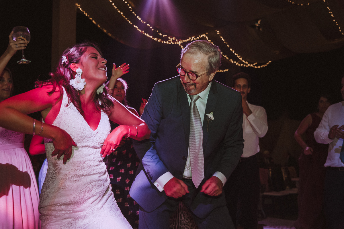 Boda matrimonio wedding novia novias novios previa maquillaje makeup preparativos feliz amor love  vestido zapatos dress fotografa fotografa de bodas peru argentina photographer bride husband baile primer baile dance pary fiesta  sesión fotos amigos 