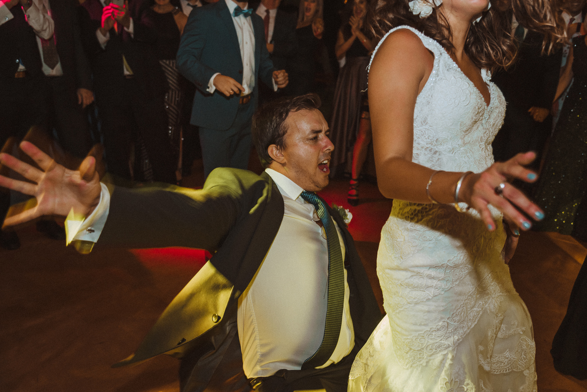 Boda matrimonio wedding novia novias novios previa maquillaje makeup preparativos feliz amor love  vestido zapatos dress fotografa fotografa de bodas peru argentina photographer bride husband baile primer baile dance pary fiesta  sesión fotos amigos 