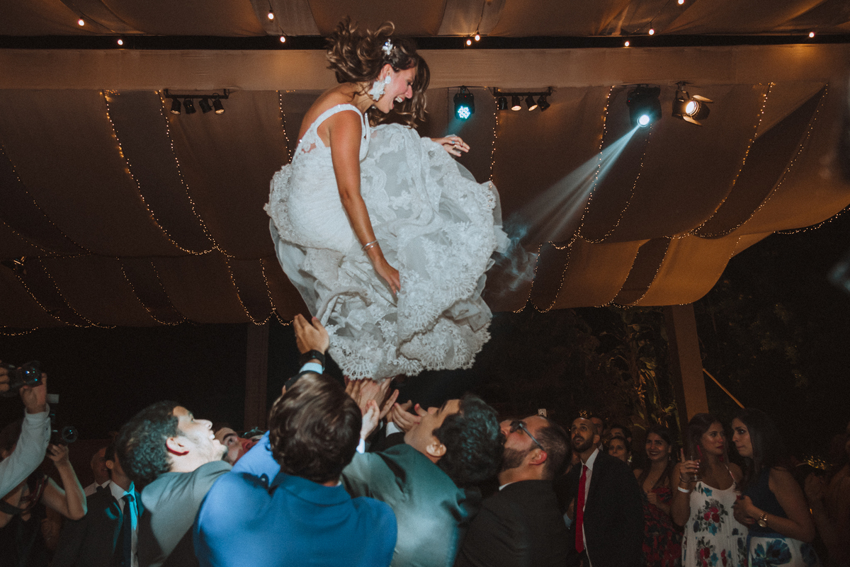 Boda matrimonio wedding novia novias novios previa maquillaje makeup preparativos feliz amor love  vestido zapatos dress fotografa fotografa de bodas peru argentina photographer bride husband baile primer baile dance pary fiesta  sesión fotos amigos 