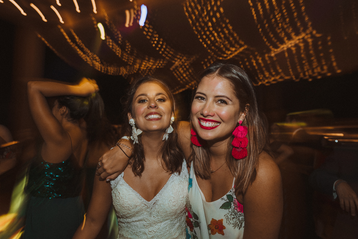 Boda matrimonio wedding novia novias novios previa makeup alejandra ramos feliz amor love  vestido zapatos dress fotografa fotografa de bodas peru argentina photographer bride husband baile primer baile dance pary fiesta  sesión fotos amigos 