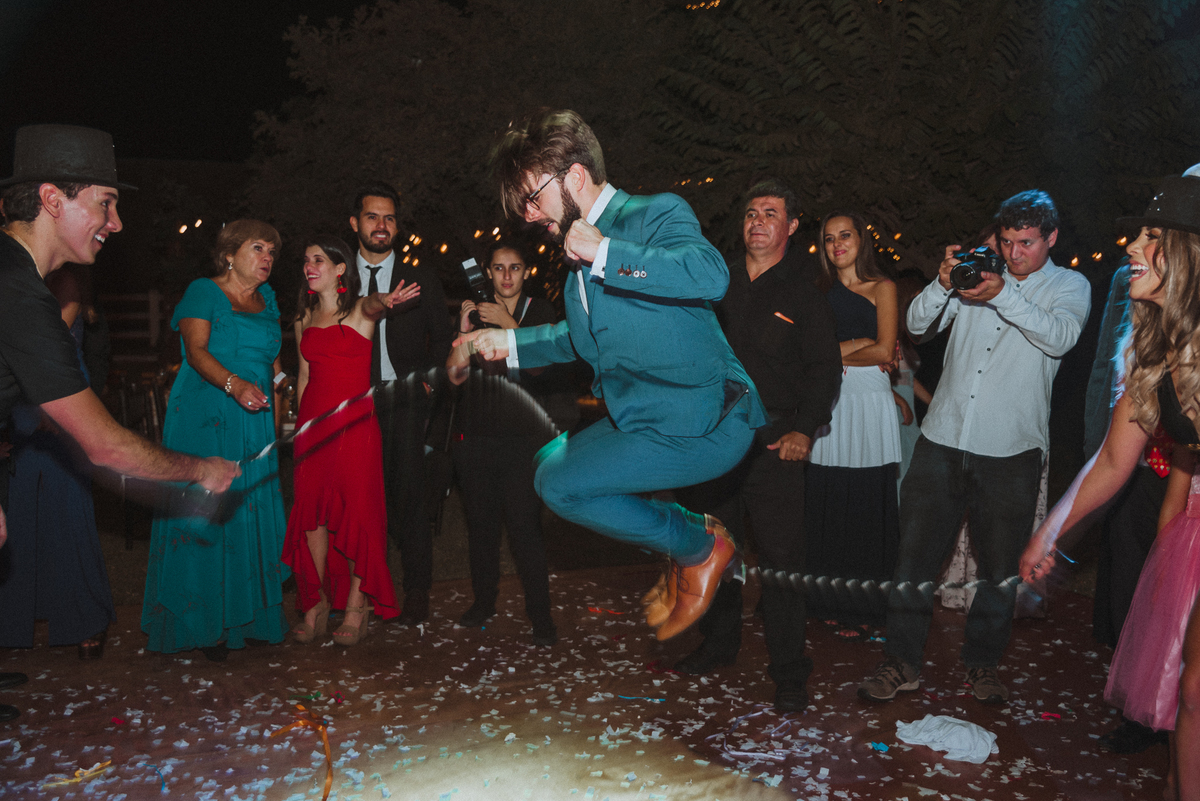 Boda matrimonio wedding novia novias novios previa maquillaje makeup preparativos feliz amor love  vestido zapatos dress fotografa fotografa de bodas peru argentina photographer bride husband baile primer baile dance pary fiesta  sesión fotos amigos 