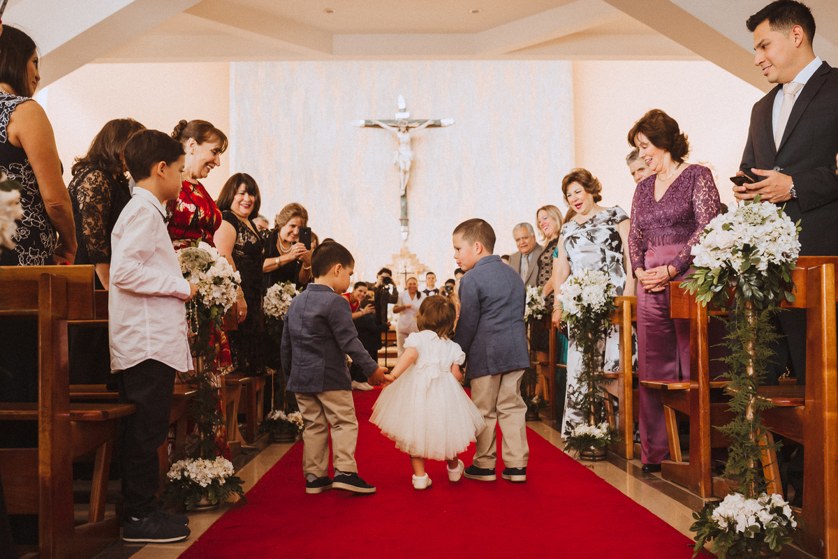 boda novia papa novio wedding vestido feliz niños amor love church bride bokhe 