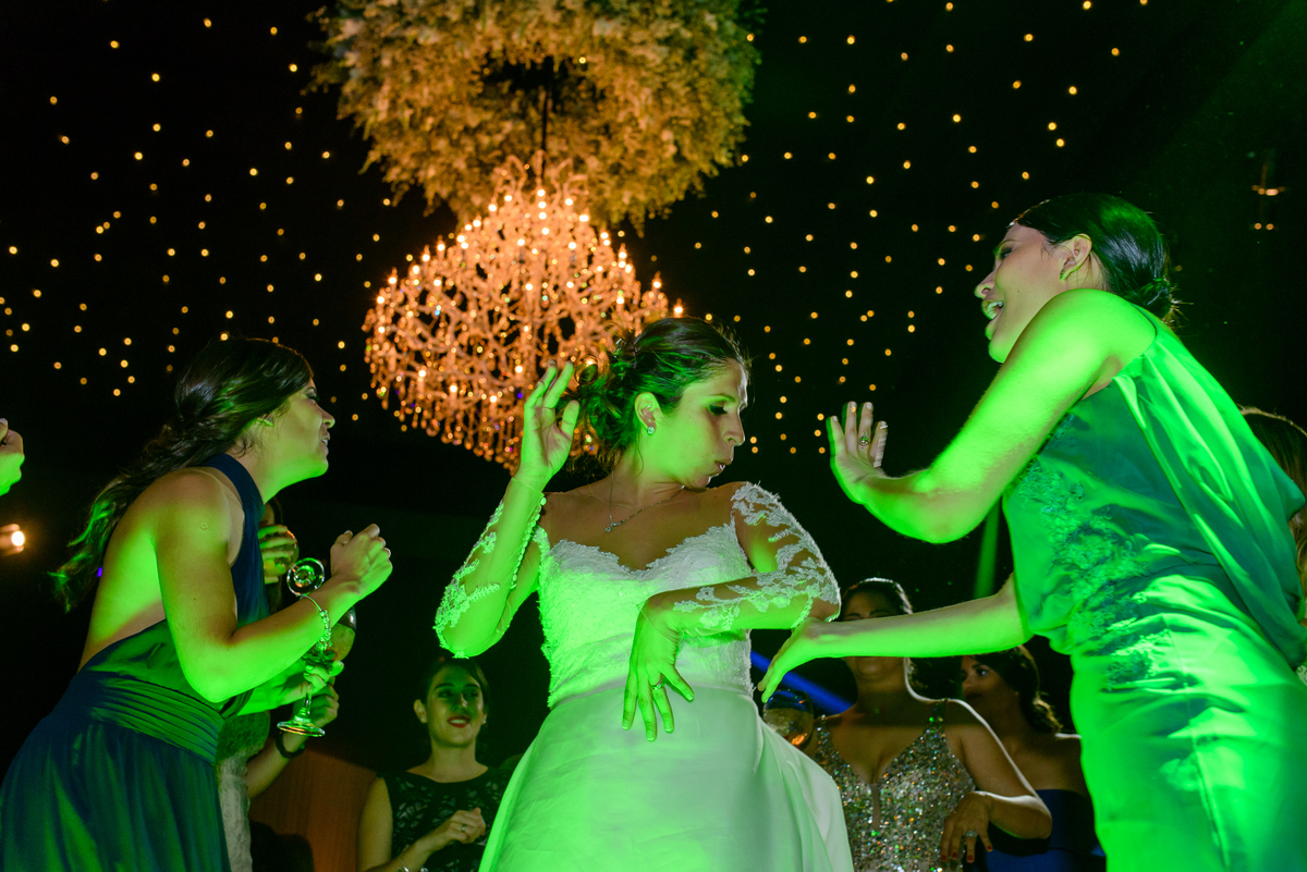 Boda matrimonio wedding novia novias novios previa alejandra ramos makeup preparativos feliz amor love  vestido zapatos dress fotografa fotografa de bodas peru argentina photographer bride husband baile primer baile dance pary fiesta  sesión fotos amigos 