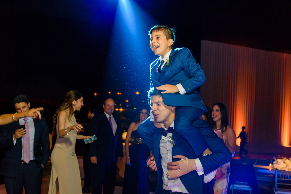 Boda matrimonio wedding novia novias novios previa maquillaje makeup preparativos feliz amor love  vestido zapatos dress fotografa fotografa de bodas peru argentina photographer bride husband baile primer baile dance pary fiesta  sesión fotos amigos niño