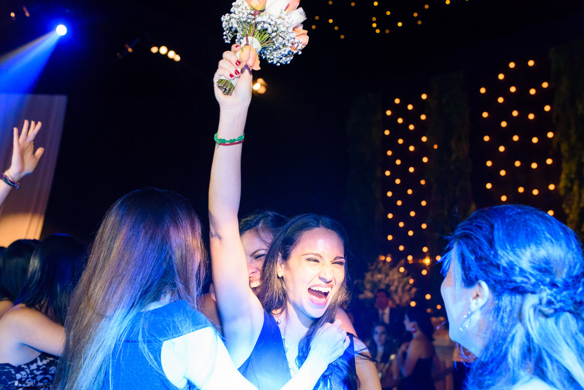 Boda matrimonio wedding novia novias novios previa maquillaje makeup preparativos feliz amor love  vestido zapatos dress fotografa fotografa de bodas peru argentina photographer bride husband baile primer baile dance pary fiesta  sesión fotos amigos  ramo