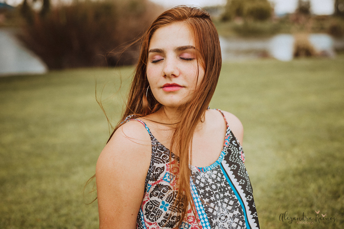 Retrato portrait bella sesión fotos fotografa joven buena paisaje alejandra ramos argentina salta peru lima soñada photography photo sesión exterior ella chicas chicos feliz amor love fotografía fotógrafos libre colorada