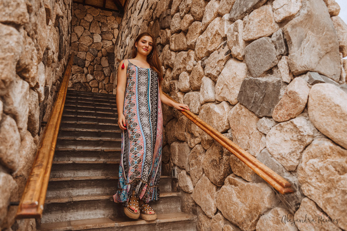 Retrato portrait bella sesión fotos fotografa joven buena paisaje alejandra ramos argentina salta peru lima soñada photography photo sesión exterior ella chicas chicos feliz amor love fotografía fotógrafos libre 