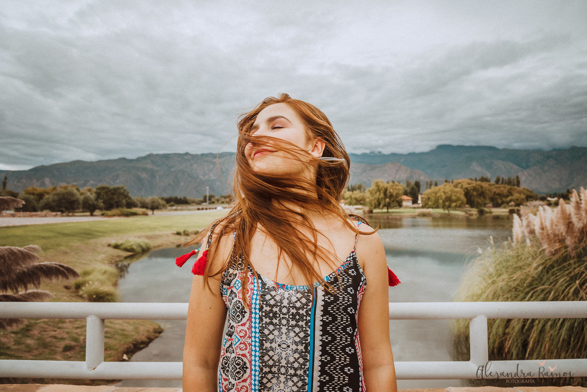Retrato portrait bella sesión fotos fotografa joven buena paisaje argentina salta peru lima soñada photography photo sesión exterior ella chicas chicos feliz amor love fotografía fotógrafos libre 