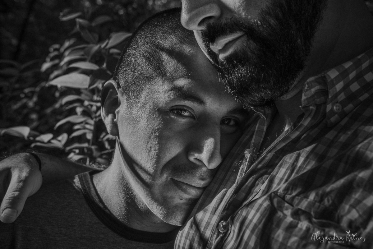 Retrato portrait bella sesión fotos fotografa joven buena paisaje argentina salta peru lima soñada photography photo sesión exterior  chicos feliz amor love fotografía fotógrafos libre gay igualdad sexo novios pareja juntos