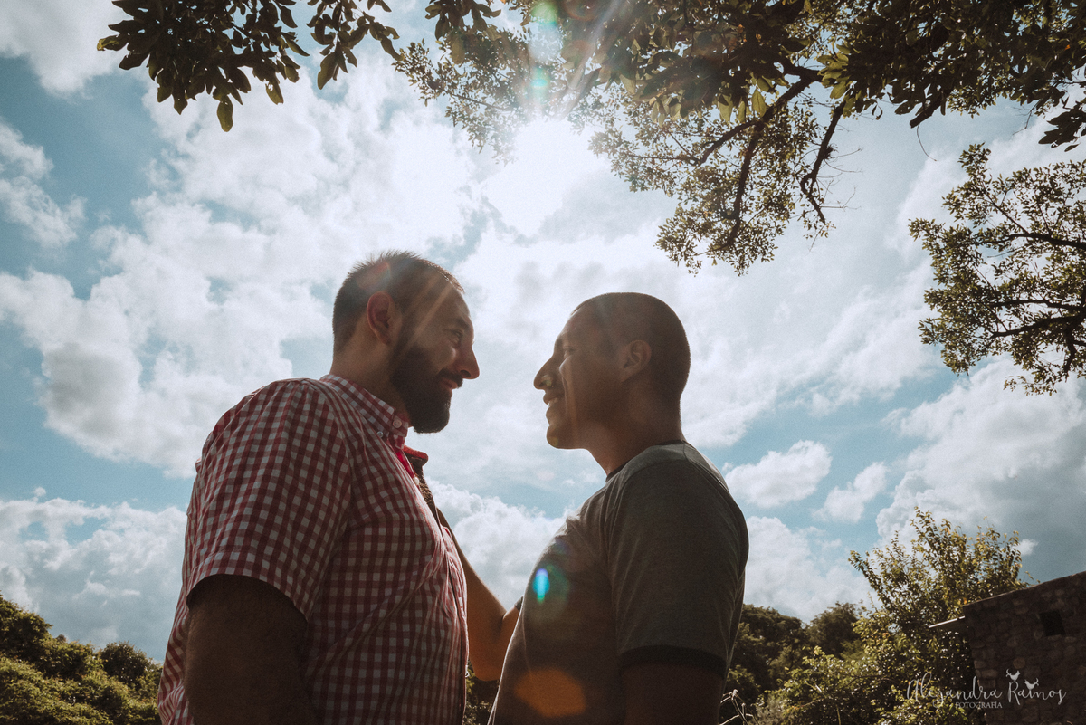 Retrato portrait bella sesión fotos fotografa joven buena paisaje argentina salta peru lima soñada photography photo sesión exterior  chicos feliz amor love fotografía fotógrafos libre gay igualdad sexo novios pareja juntos