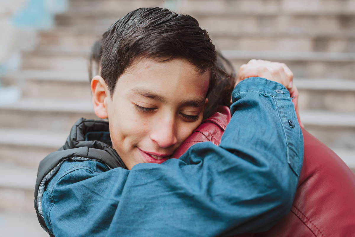 niño familia sesion sesion familiar familia mama hijo felices alegria felicidadalejandra ramos frias fotografia