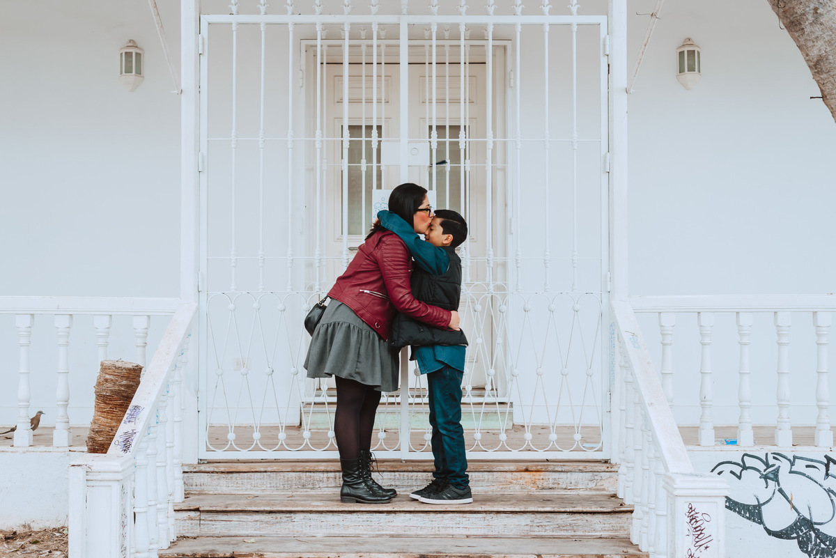 Sesión familia familiar amor padres madres love family alejandra ramos frias session peru argentina barranco exterior perfecta fotografías foto 